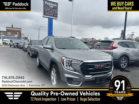 Used 2024 GMC Terrain SLE w/ Driver Convenience Package image 1