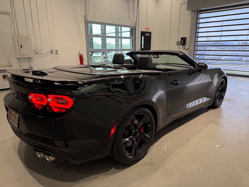Used 2023 Chevrolet Camaro SS RWD image 14