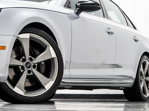 Used 2019 Audi S4 Premium Plus w/ Premium Plus Package AWD/4WD image 3