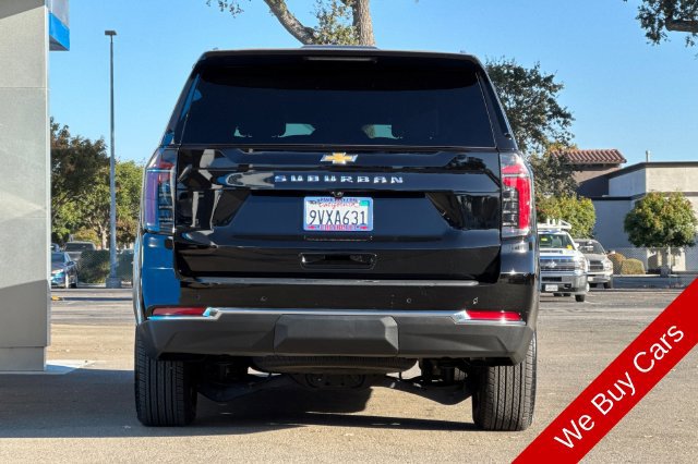 Used 2025 Chevrolet Suburban LS RWD image 7