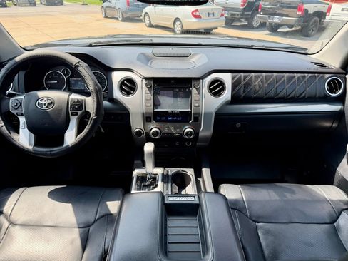 Used 2015 Toyota Tundra Platinum AWD/4WD image 12