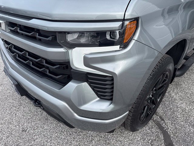 Certified 2023 Chevrolet Silverado 1500 RST w/ Rally Edition AWD/4WD image 13
