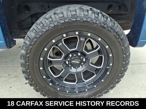 Used 2018 Chevrolet Silverado 1500 LT w/ All Star Edition AWD/4WD image 11
