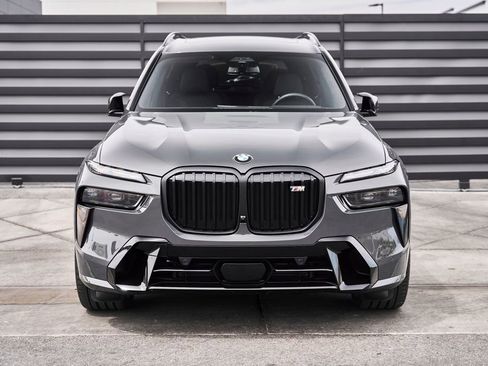 Used 2026 BMW X7 M60i AWD/4WD image 14