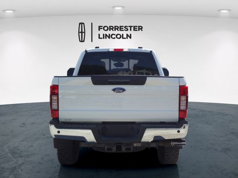 Used 2022 Ford F250 Lariat w/ Tremor Off-Road Package AWD/4WD image 4