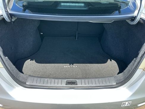 Used 2013 Nissan Sentra SV w/ Premium Pkg FWD image 22