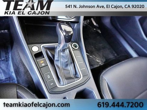 Used 2024 Volkswagen Jetta SE FWD image 29
