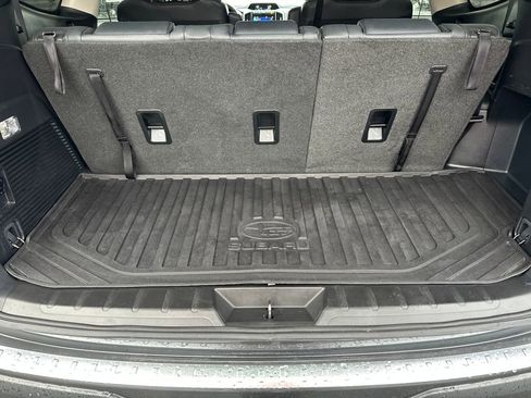 Used 2019 Subaru Ascent Limited w/ Popular Package #2A image 17