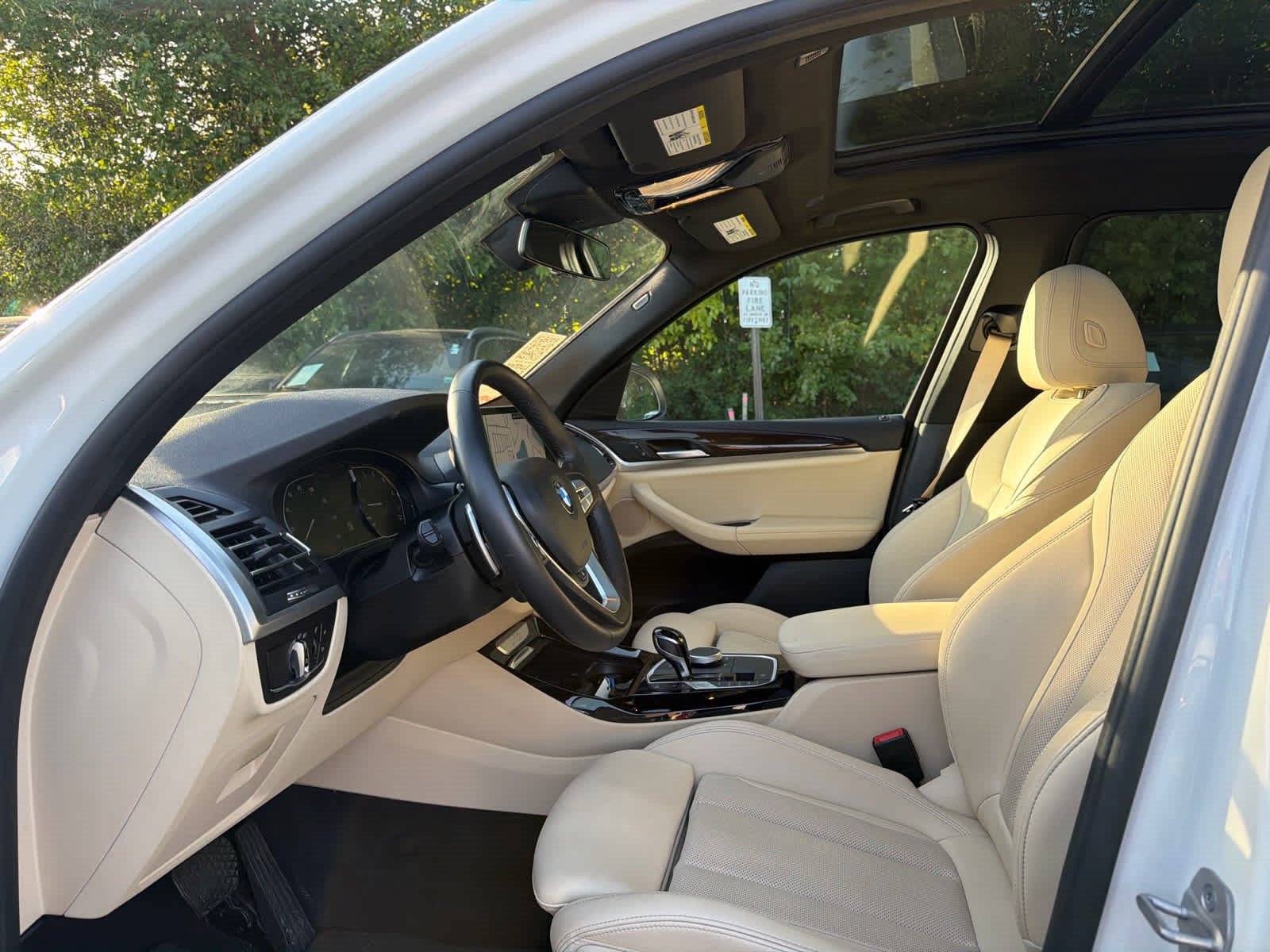 Used 2022 BMW X3 xDrive30i AWD/4WD image 6