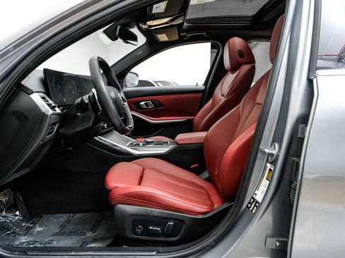 Used 2025 BMW 330i xDrive Sedan image 4