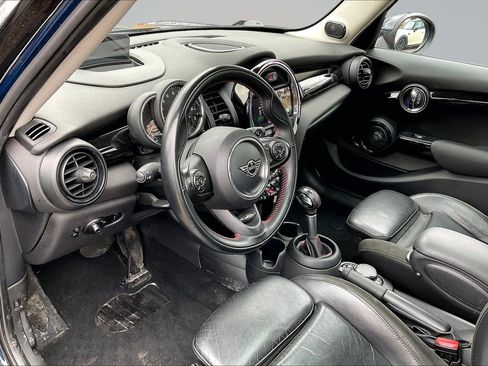 Used 2019 MINI Cooper S image 14