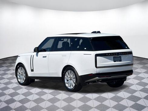 New 2026 Land Rover Range Rover SE AWD/4WD image 3