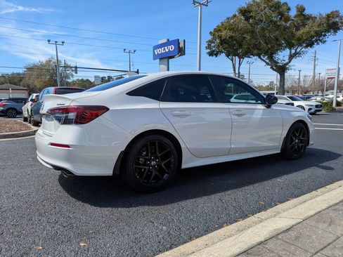 Used 2025 Honda Civic Sport image 6