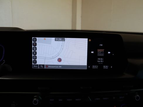 Used 2025 Kia Telluride S AWD/4WD image 31