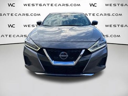 Used 2023 Nissan Maxima SV w/ Floor Mat Group FWD image 2