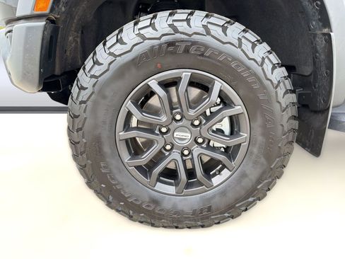 Used 2025 Ford Ranger Raptor AWD/4WD image 11