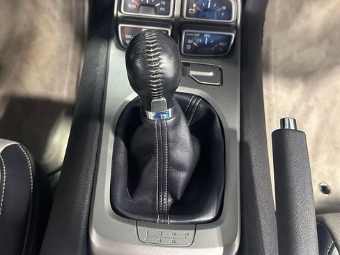 Used 2012 Chevrolet Camaro SS RWD image 51