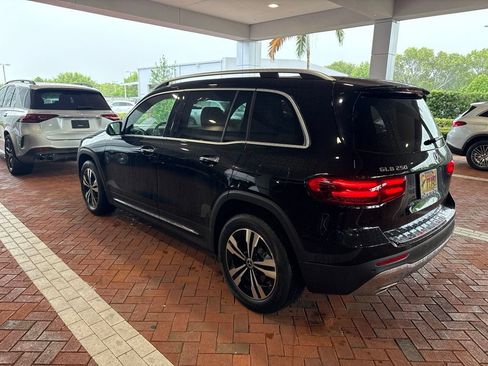 Certified 2025 Mercedes-Benz GLB 250 image 7