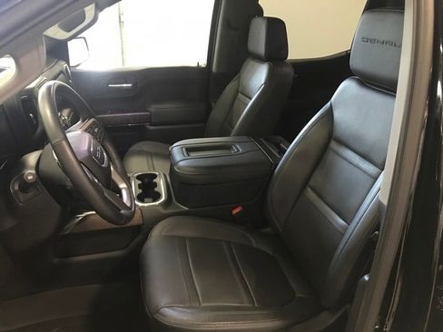 Used 2021 GMC Sierra 1500 Denali w/ Denali Ultimate Package AWD/4WD image 10