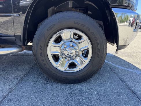 Used 2016 RAM 2500 SLT w/ Snow Chief Group AWD/4WD image 13