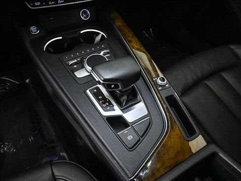Used 2019 Audi A4 2.0T Premium Plus w/ Premium Plus Package image 12