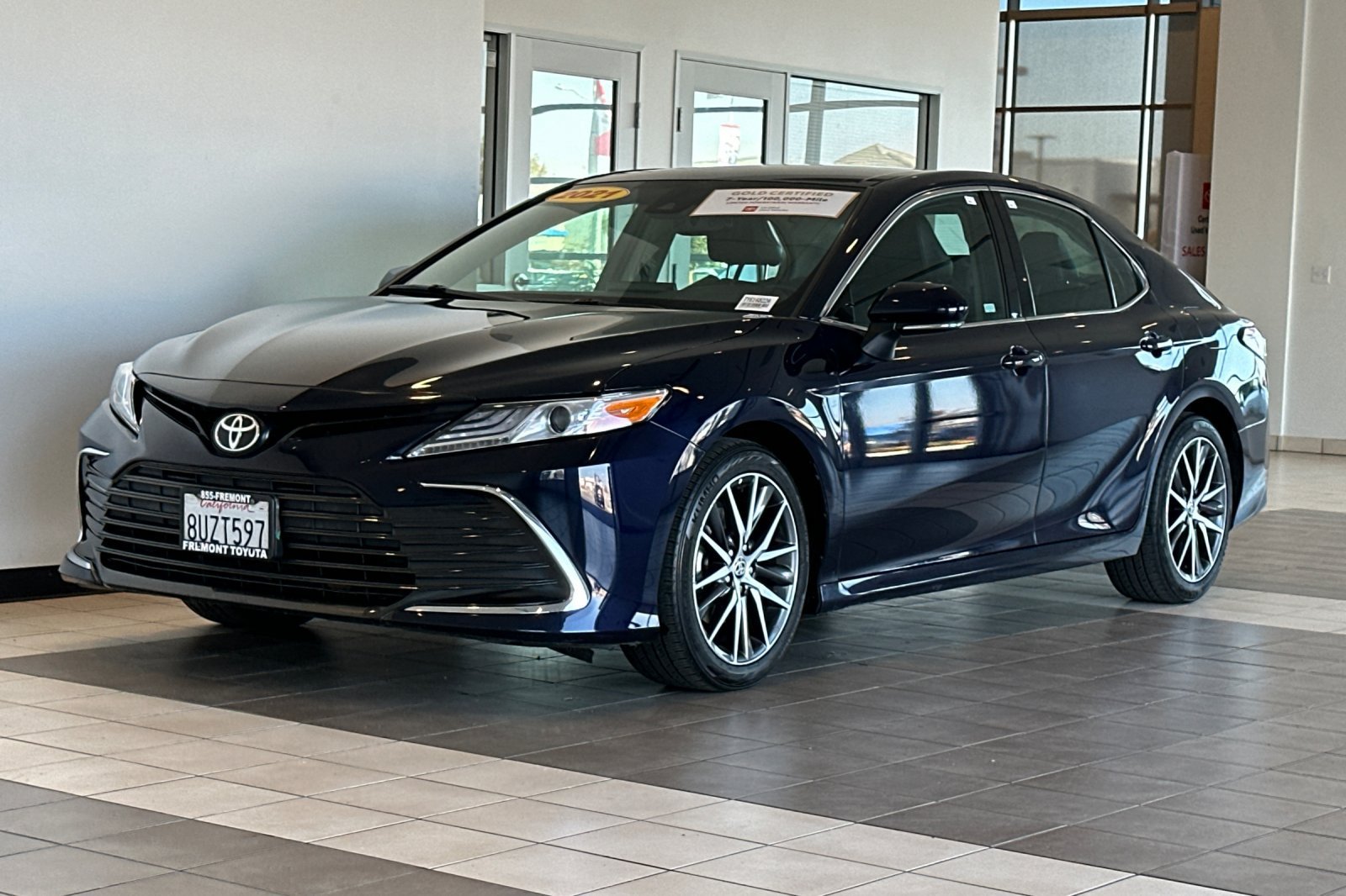 Certified 2021 Toyota Camry XLE FWD image 8