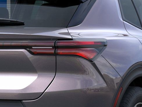 New 2026 Chevrolet Equinox EV LT FWD image 11