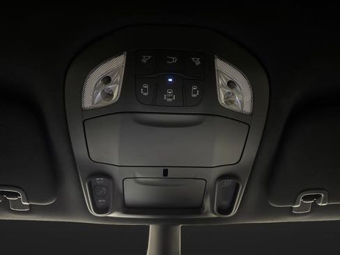 Used 2024 Chrysler Pacifica Limited w/ S Appearance Package image 25