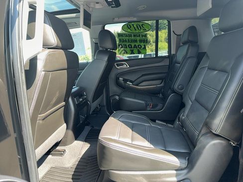 Used 2019 GMC Yukon XL Denali w/ Open Road Package AWD/4WD image 15