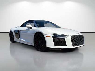 Used 2017 Audi R8 V10 w/ Carbon Exterior Package