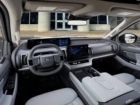 New 2027 Ford Expedition Max Platinum AWD/4WD image 9