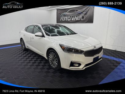Used 2017 Kia Cadenza Premium w/ Luxury Package