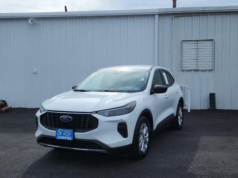 Used 2023 Ford Escape Active w/ Tech Pack #1 image 1