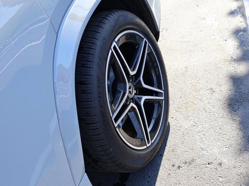 Used 2025 Mercedes-Benz GLS 450 GLS 450 image 42