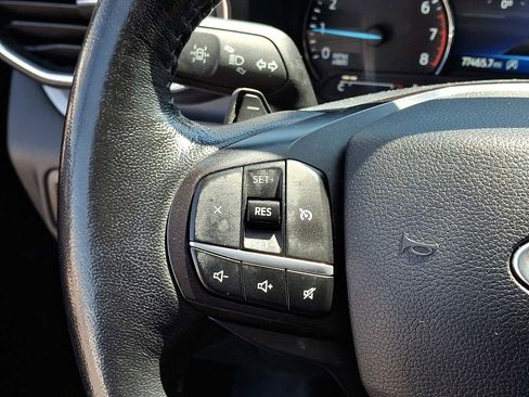 Used 2020 Ford Explorer XLT w/ Equipment Group 202A AWD/4WD image 24