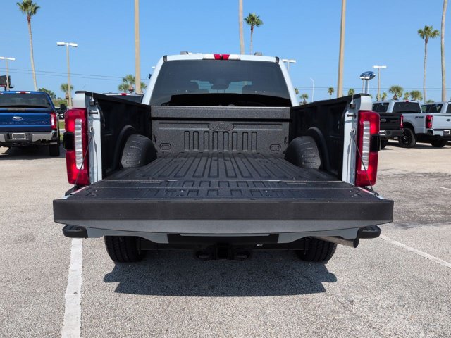 New 2026 Ford F250 Lariat w/ Black Appearance Package AWD/4WD image 13