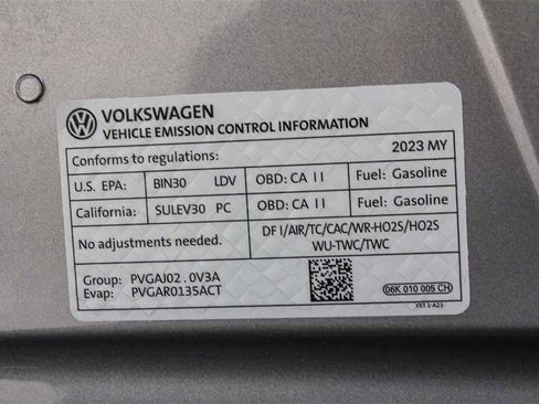 Used 2023 Volkswagen Tiguan SE image 26