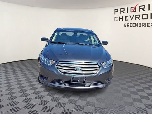 Used 2018 Ford Taurus SE FWD image 3