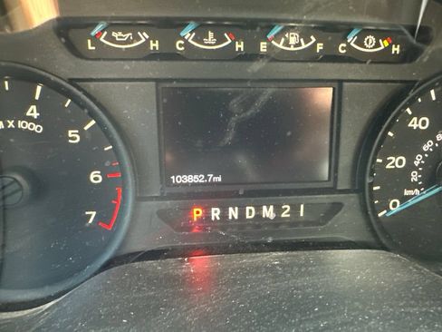 Used 2017 Ford F150 XL w/ Equipment Group 101A Mid AWD/4WD image 9