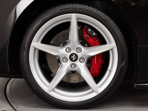 Certified 2018 Ferrari 488 Spider RWD image 24