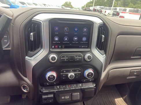 Used 2021 GMC Sierra 2500 SLE w/ SLE Value Package; AWD/4WD image 20