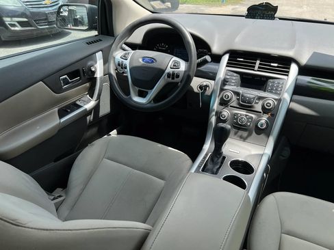 Used 2013 Ford Edge SE FWD image 14
