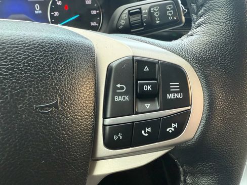 Used 2021 Ford Explorer XLT AWD/4WD image 14