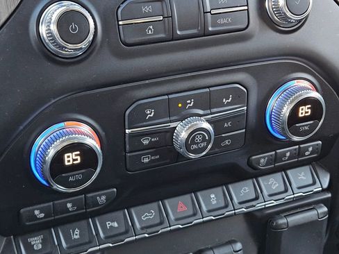 Used 2021 GMC Sierra 2500 Denali w/ Denali Ultimate Package image 20