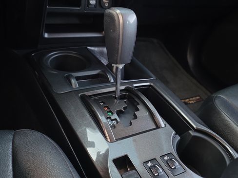 Used 2016 Toyota 4Runner TRD Pro image 25