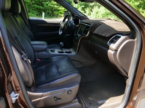 Used 2014 Jeep Grand Cherokee Summit AWD/4WD image 39