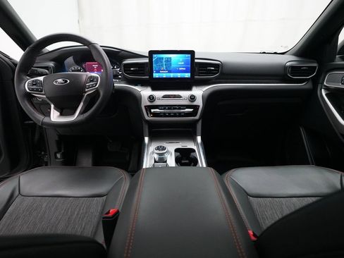 Used 2023 Ford Explorer Timberline w/ Timberline Technology Package image 5