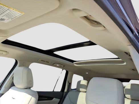 Certified 2023 Cadillac XT6 Premium Luxury image 14