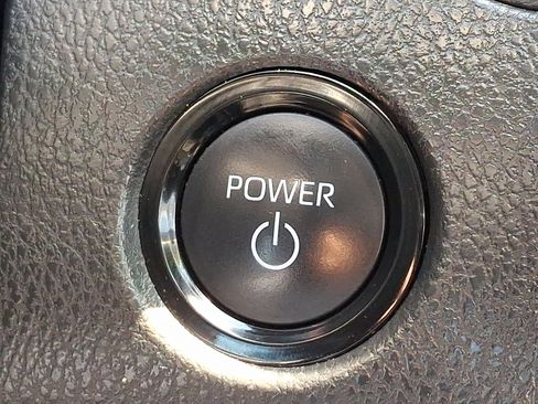 Used 2025 Toyota Camry LE w/ Convenience Package FWD image 23