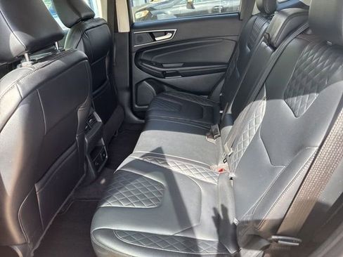 Used 2024 Ford Edge Titanium AWD/4WD image 6